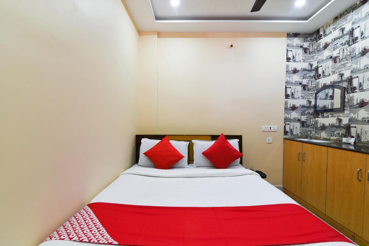 ホテルRamesh Residency アナンタプル エクステリア 写真