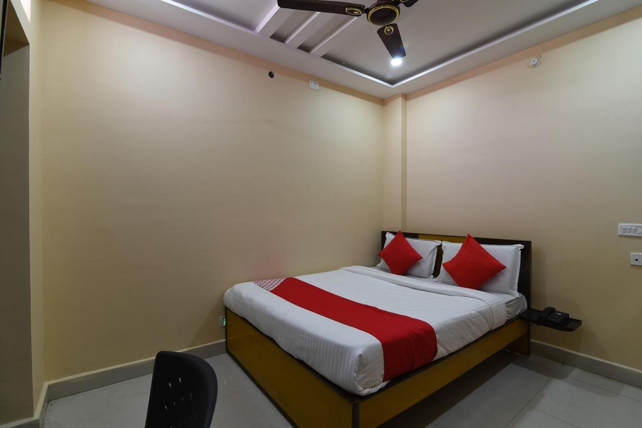 ホテルRamesh Residency アナンタプル エクステリア 写真